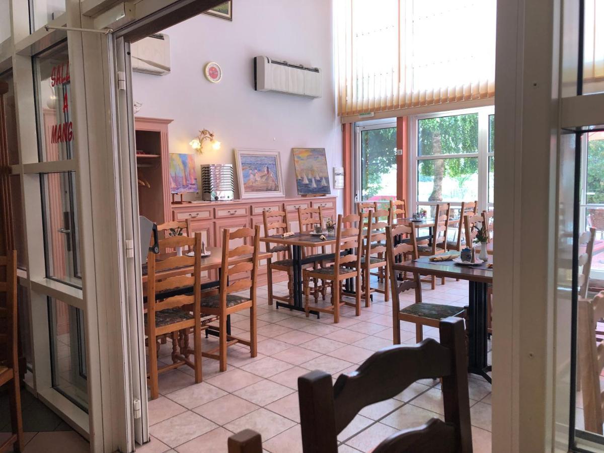 Hotel Logis Restaurant Saint Augustin Mittelbronn
